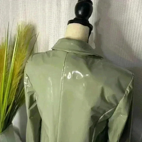 Camila Coelho XS Mint Green Revolve Cyrus Blazer Jacket Brand New NWT - Picture 9 of 15